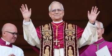 Pope diagnosed with lung cancer following surgical procedure