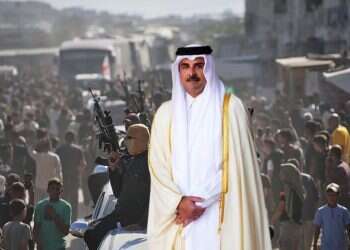 Hamas terrorists after their release from Israeli prisons (front: Emir of Qatar Tamim bin Hamad al-Thani) Revealed: Qatar's massive wartime aid machine for Gaza since Oct. 7