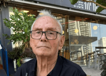 Israel Kreis, 94, collapsed and died Tuesday after voting 94-year-old man dies right after casting his Knesset election vote