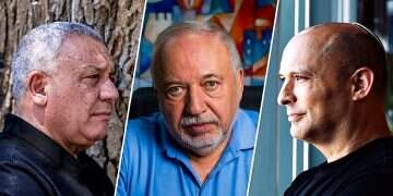 Gadi Eisenkot, Naftali Bennett and Avigdor Liberman | Photo: Eric Sultan, Oren Cohen The obstacle that could cost the anti-Netanyahu bloc the election
