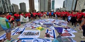 Bereaved Israeli runners take on the Chicago Marathon through One Family