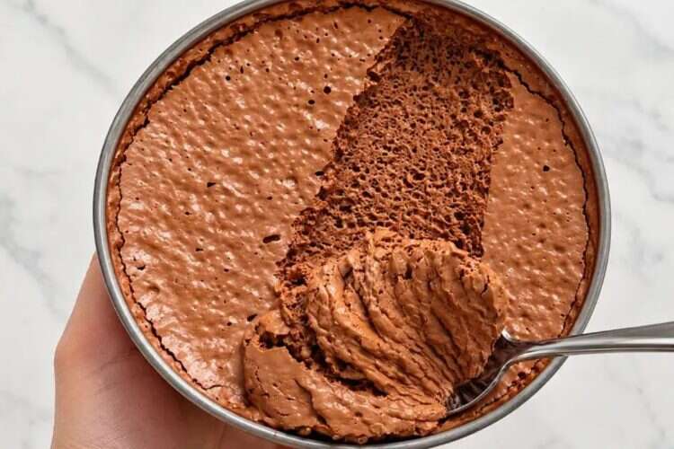 The viral chocolate mousse. The secret is in the texture