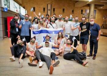 Olim not only receive assistance but also contribute their skills, perspectives and experiences to the communities they join 'Oleh and ma'aleh': Aliyah is a two-way relationship